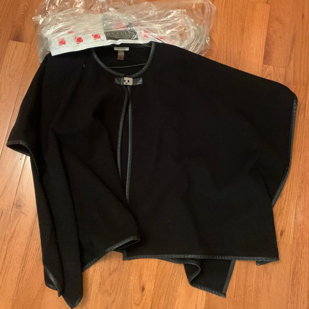 Calvin Klein leather trim cape black OS